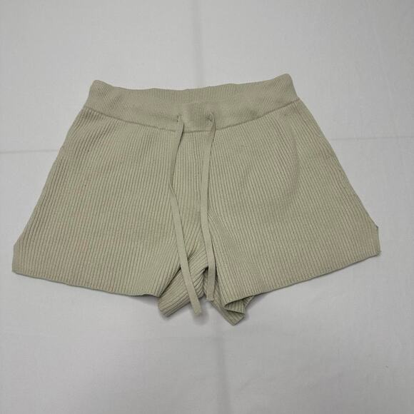 Abercrombie & Fitch High Quality Knitted Size Small Shorts Perfect For Summer - Picture 1 of 4